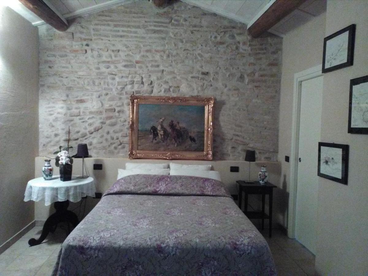B&B Corte Cornalino Roverbella Exterior photo