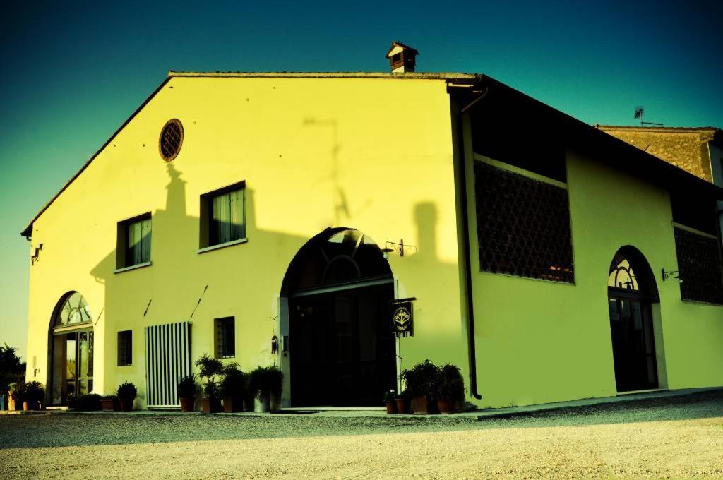 B&B Corte Cornalino Roverbella Exterior photo