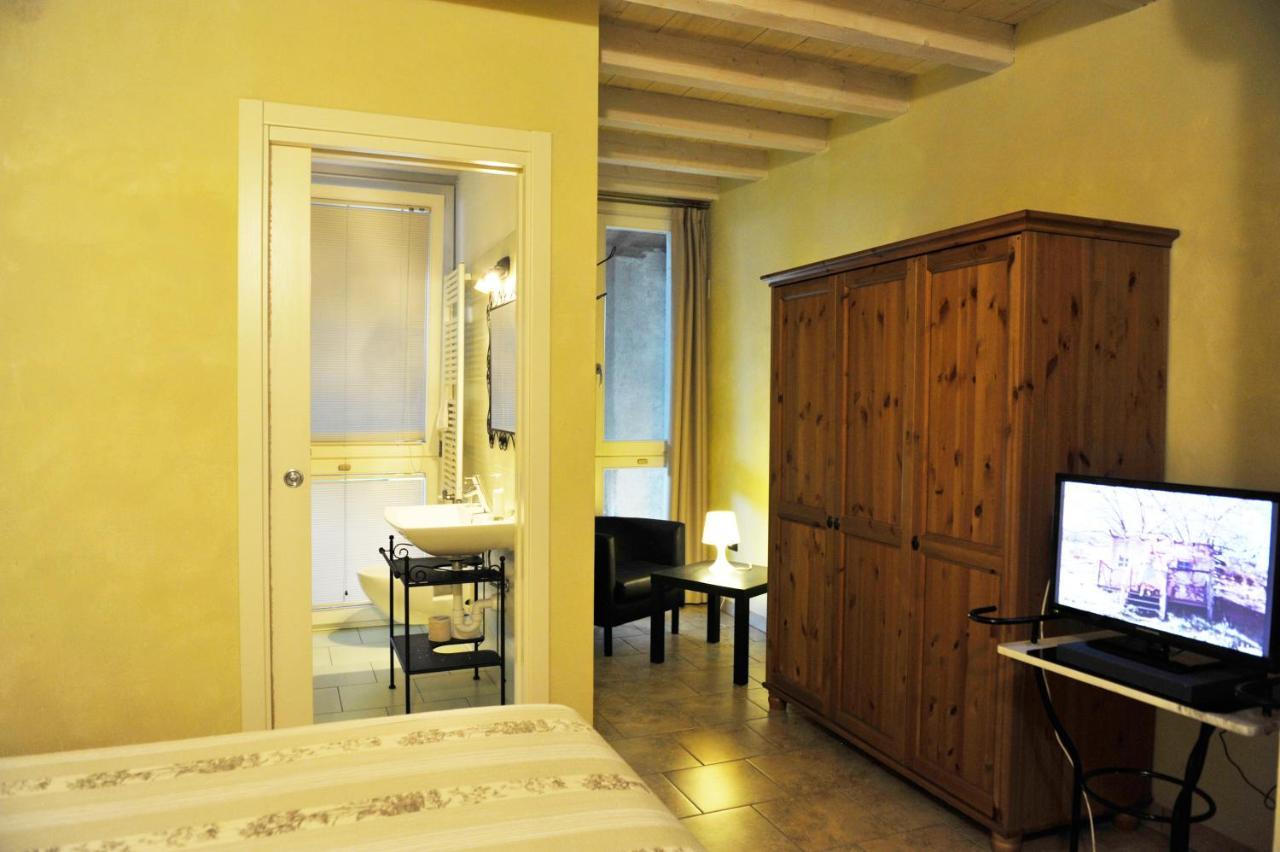 B&B Corte Cornalino Roverbella Exterior photo